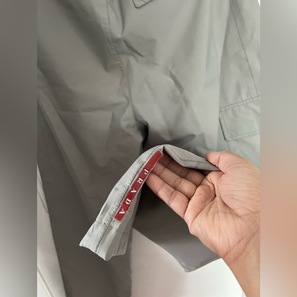 PRADA gor tex nylon cargo pants (authentic) - Picture 12 of 17